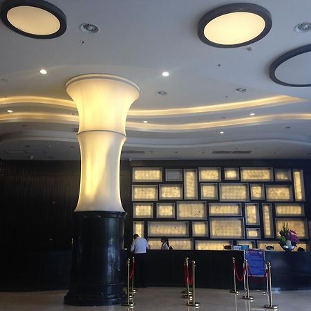 Golden Palm Hotel Zhuhai Eksteriør billede