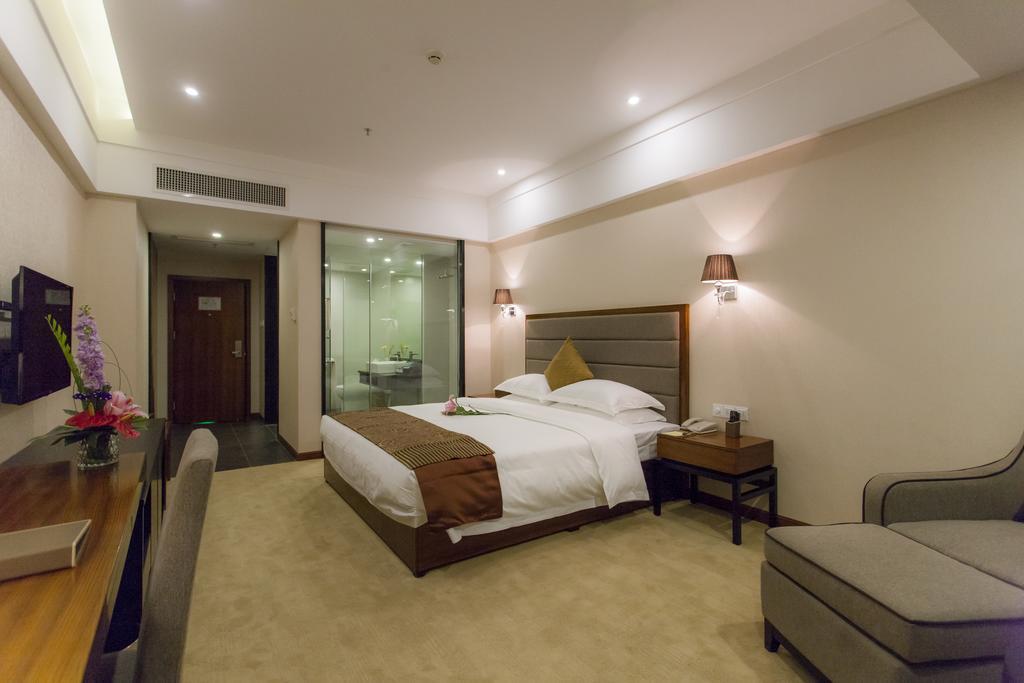 Golden Palm Hotel Zhuhai Eksteriør billede