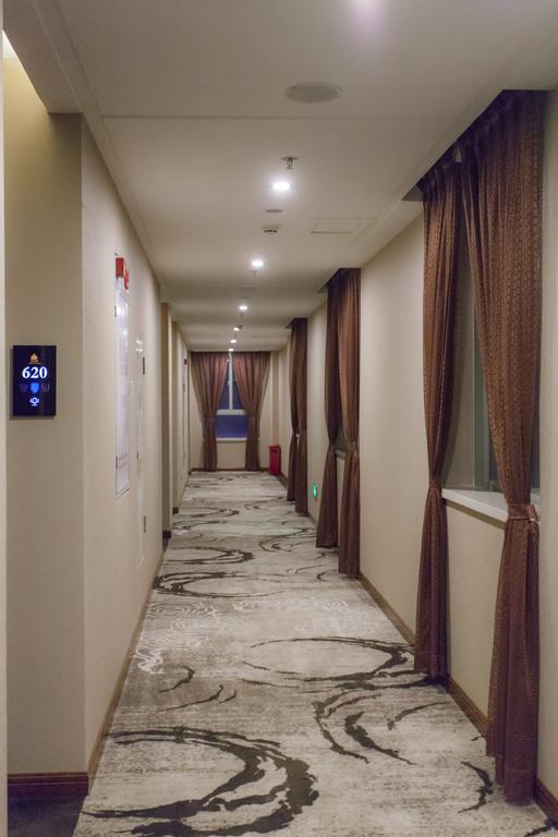 Golden Palm Hotel Zhuhai Eksteriør billede