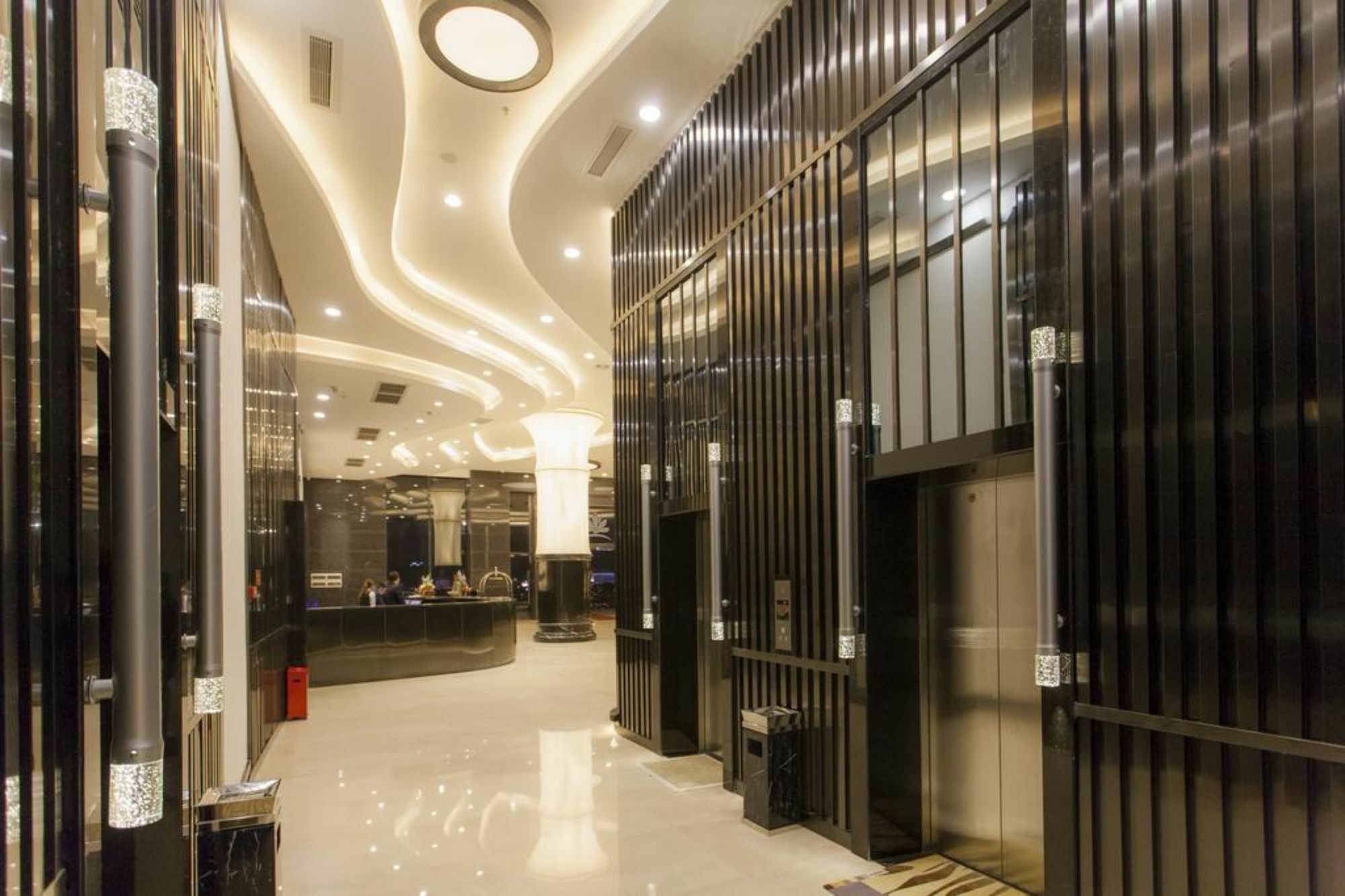 Golden Palm Hotel Zhuhai Eksteriør billede